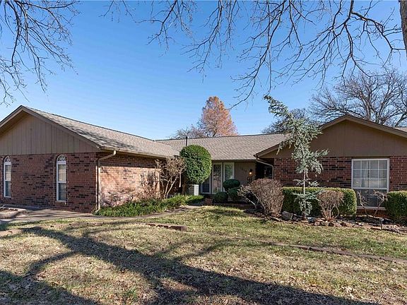 3rd image of 1212 Mary Lee Ln