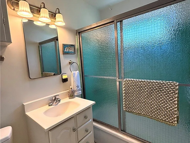 154 W Avenida Alessandro — Photo 29