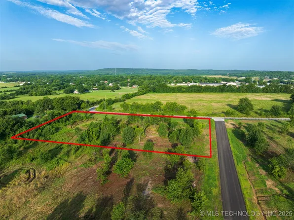 20 W 195th St S, Mounds, OK 74047