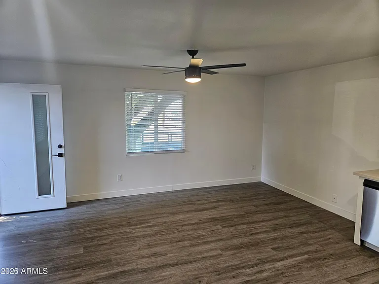 780 W Coolidge St #B — Photo 14