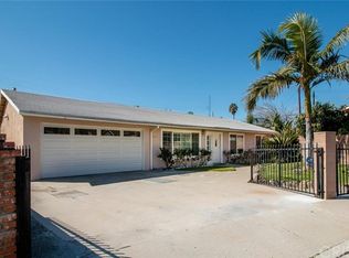 14325 Dyer St, Sylmar, CA 91342