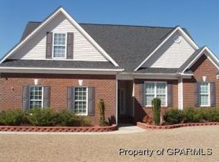 2828 Sunnyvale Dr, Winterville, NC 28590