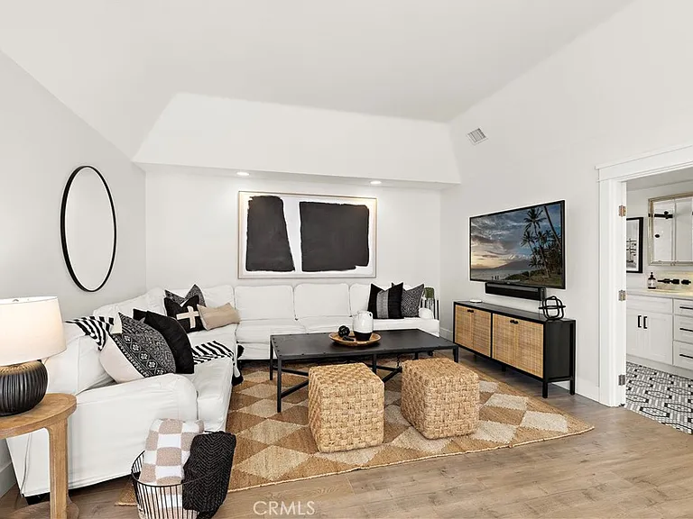 33856 Diana Dr — Photo 35