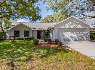 15804 Crying Wind Dr, Tampa, FL 33624