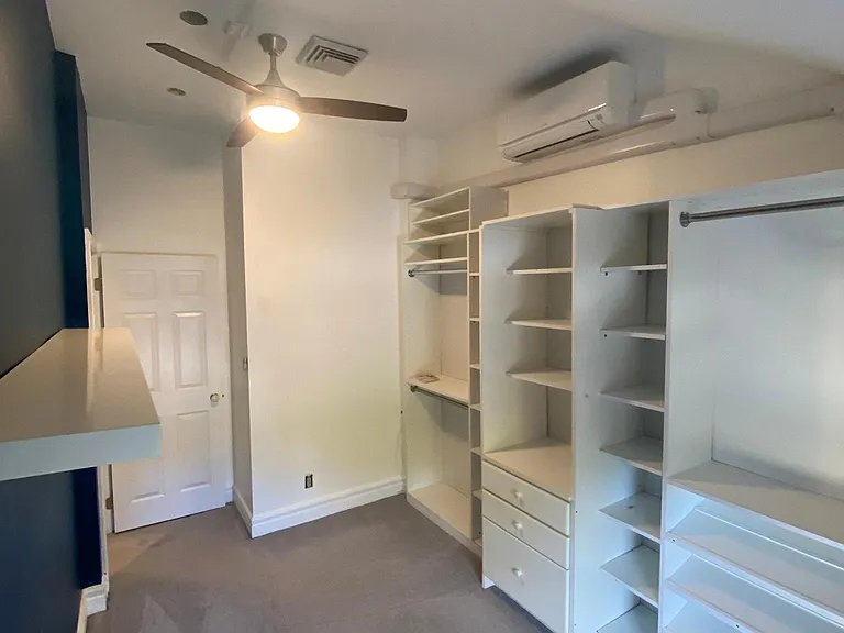 208 Ford St — Photo 19