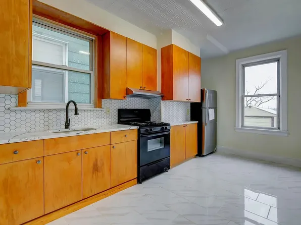 667 Liberty Ave #1, Jersey City, NJ 07307