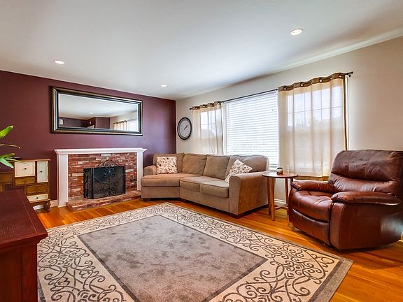 4th image of 853 Halecrest Dr
