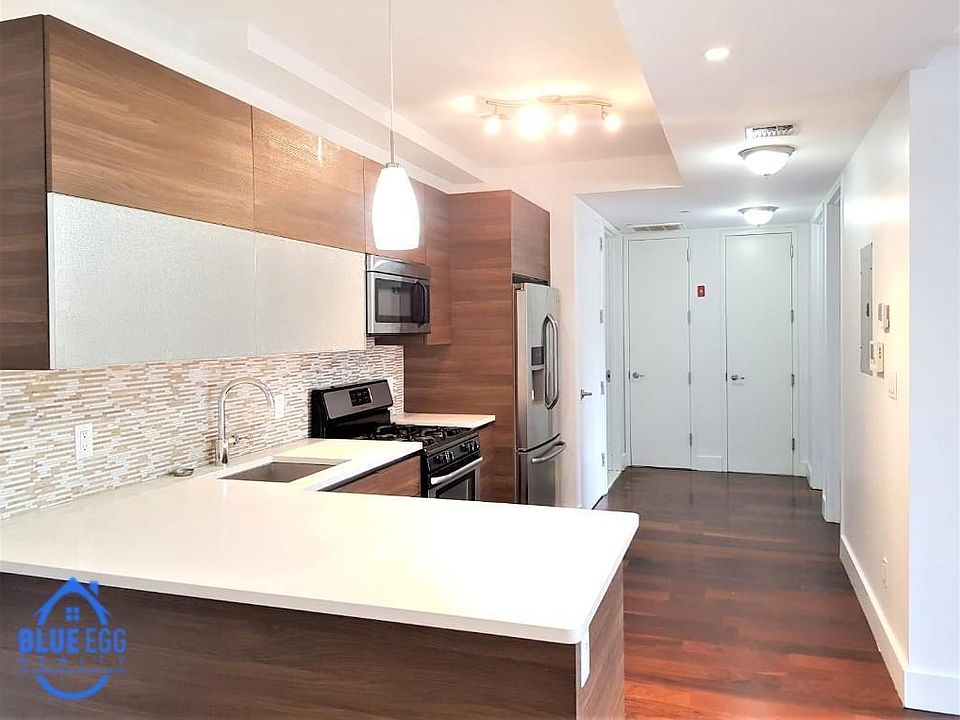 1st image of 196 Macon St APT 3C