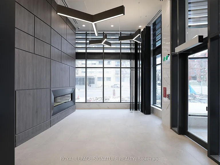 2525 Bathurst St #1011 — Photo 8