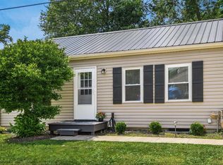 104 Sunset Dr, Hebron, OH 43025
