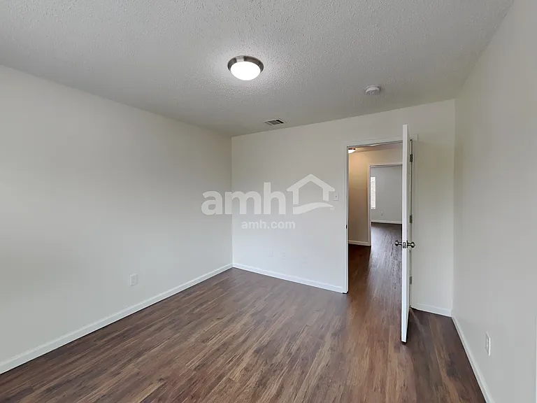 10413 Woodruff Ct — Photo 14