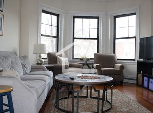 1616 Beacon St #6, Brookline, MA 02446