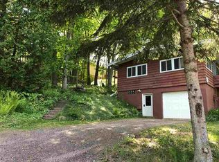 500 Garnet St, Houghton, MI 49931