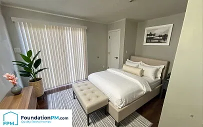 2292 Redwood Ave — Photo 14