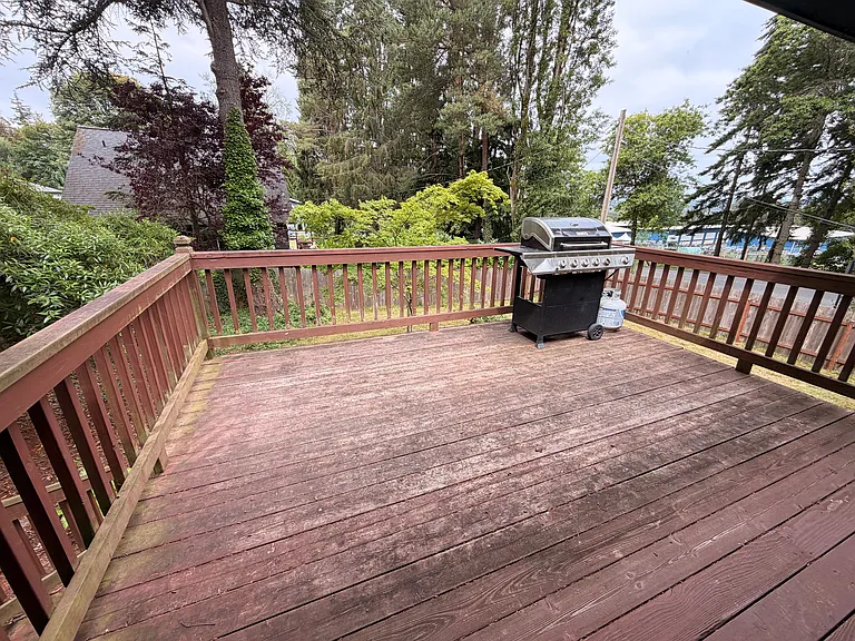 2423 Old Lakeway Dr — Photo 11