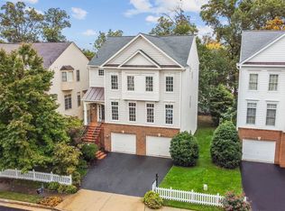 43767 Carrleigh Ct, Ashburn, VA 20147