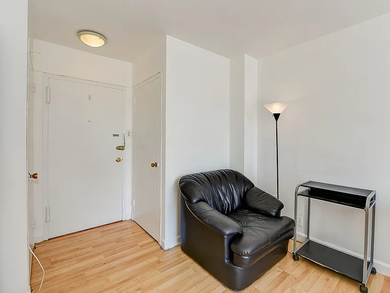 1111 Arlington Blvd #502 — Photo 9
