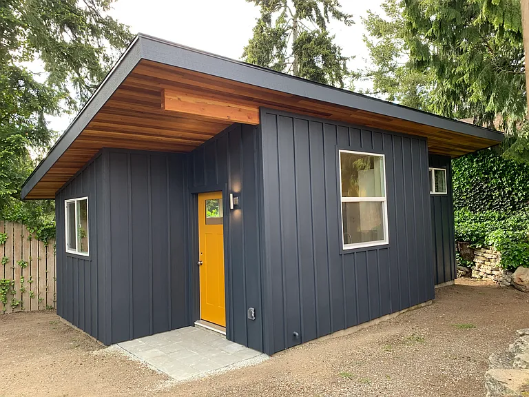 14619 20th Ave SW #B — Photo 1