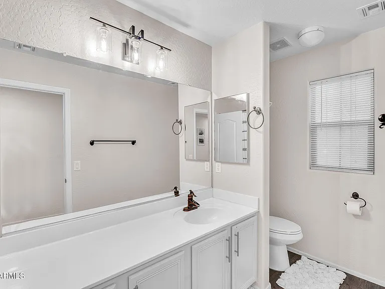 3678 E Yeager Ct — Photo 32