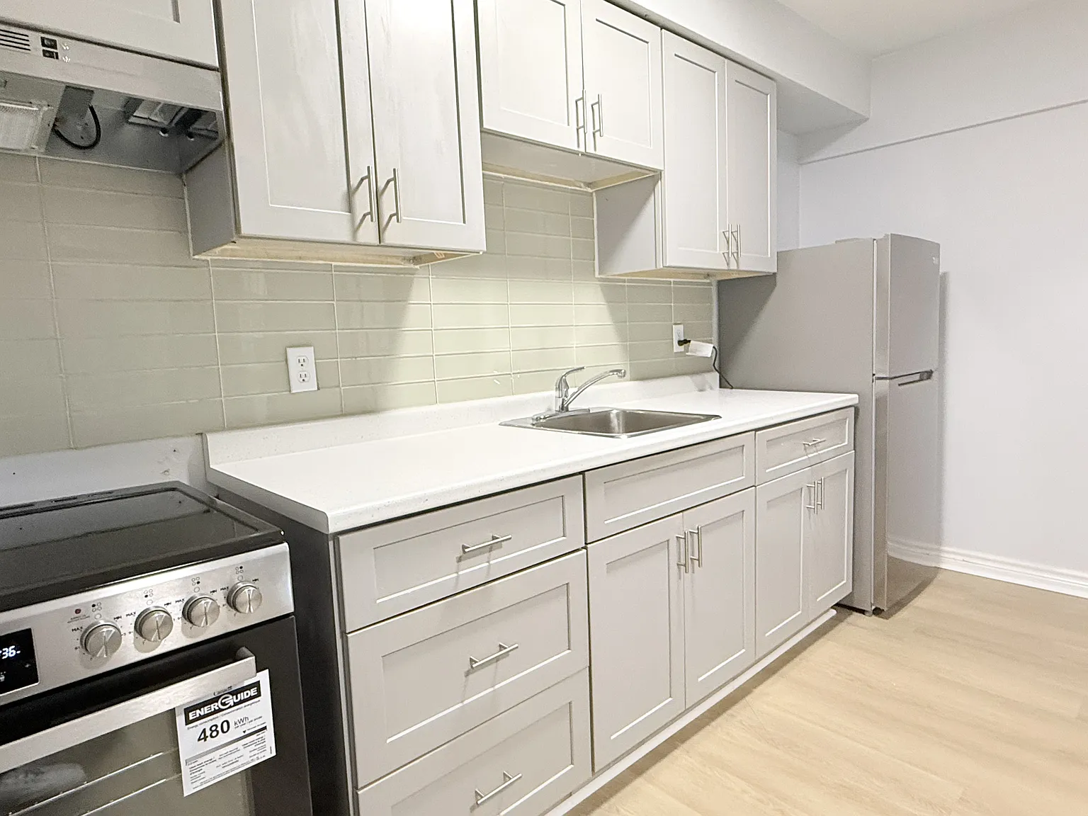 2 bed, $1,600 — Photo 3