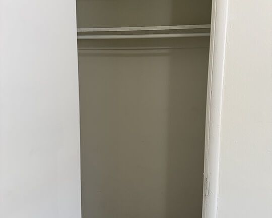 4th image of 1470 S Sherbourne Dr Unit 4