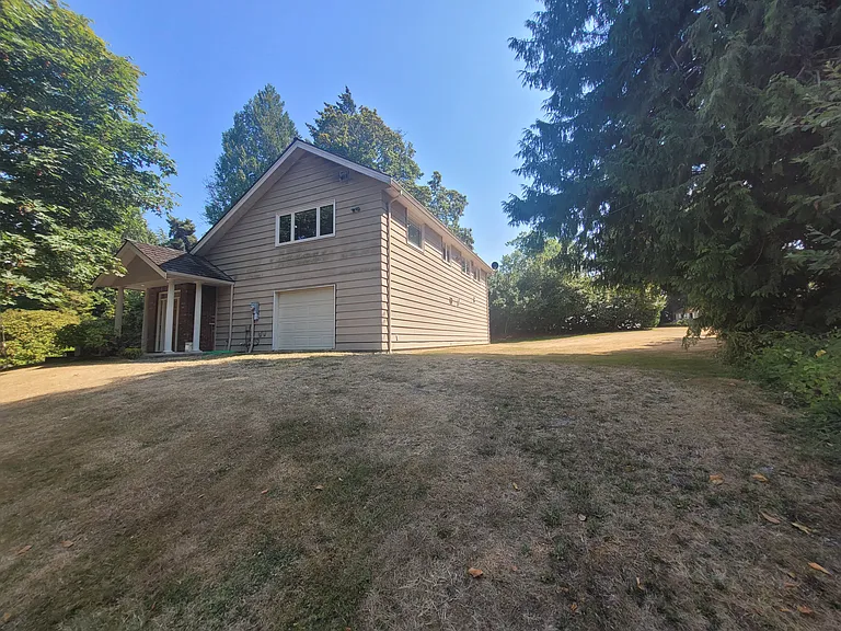 753 SW 201st St #A — Photo 14