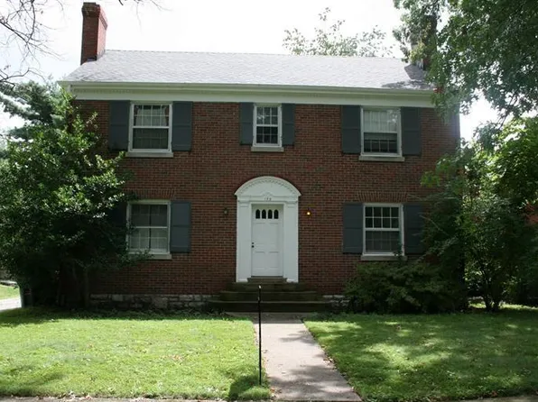 132 Barberry Ln, Lexington, KY 40503