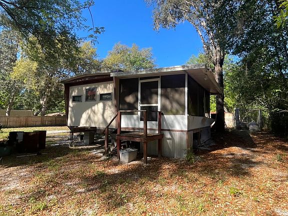2nd image of 5756 S Live Oak Dr