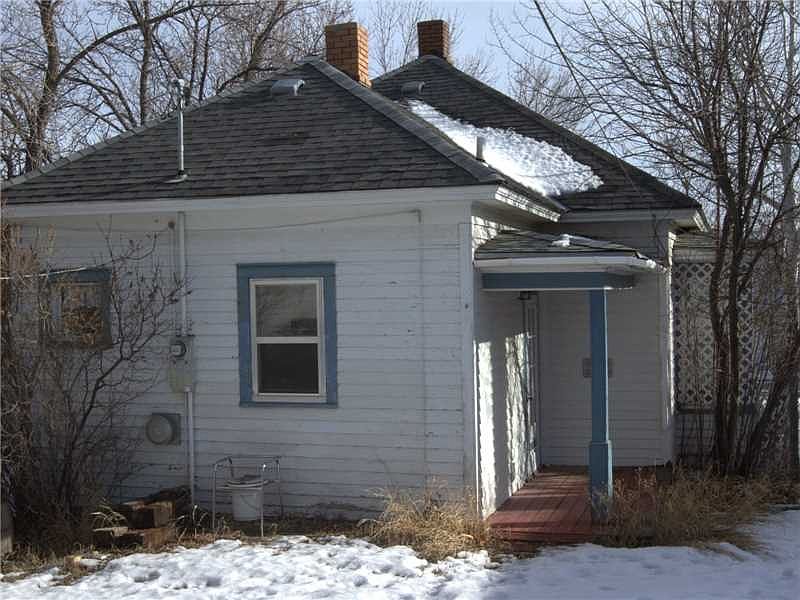 2nd image of 119 1st St W
