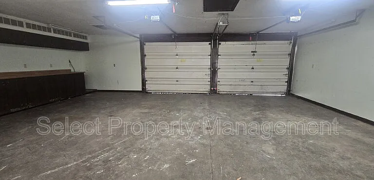 1235 Huestis Ave #B — Photo 19