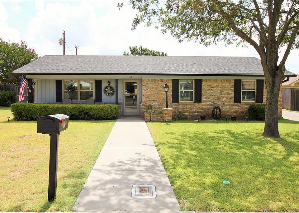1st image of 110 Mockingbird Ln