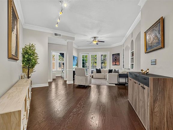 3rd image of 513 MIRASOL CIRCLE #207