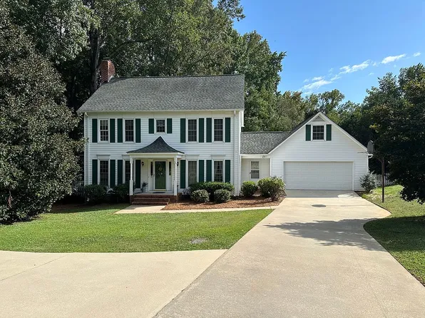 102 Oxford Ct, Easley, SC 29642