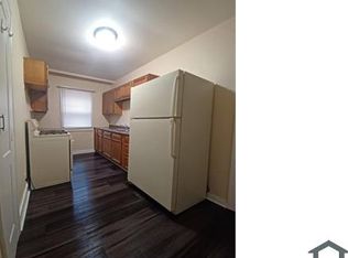 2302 Auburn St APT 1, Rockford, IL