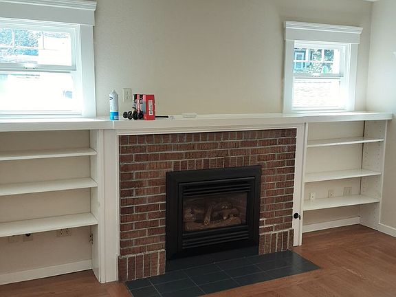 3rd image of 808 Carquinez Way