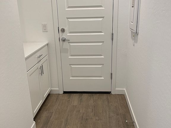 3rd image of 4028 E Brisa Dr
