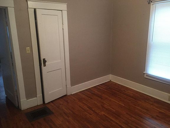 5th image of 910 N 2nd St