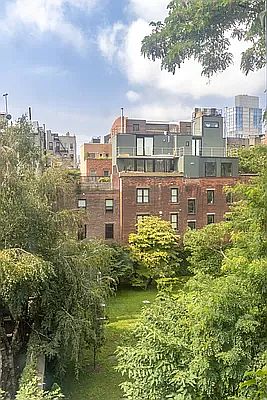 5th image of 88 E 3rd St APT 13