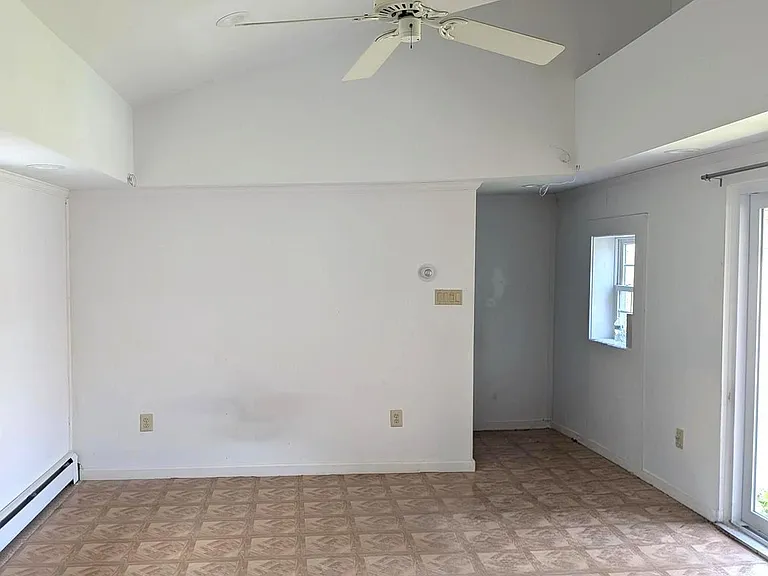 7524 Whitaker Ave — Photo 17