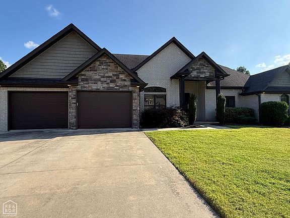 2nd image of 3104 Norman Rockwell Dr