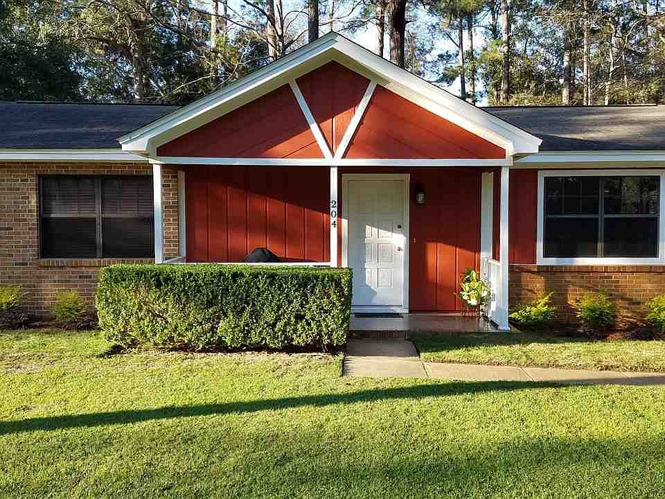 1st image of 204 Victoria Ave