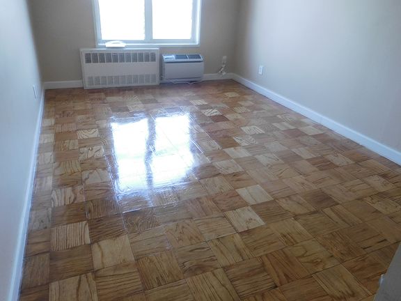 3rd image of 19-10 Parsons Blvd #2C