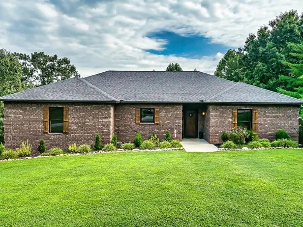 1526 Woodstock Dr, Sevierville, TN 37862