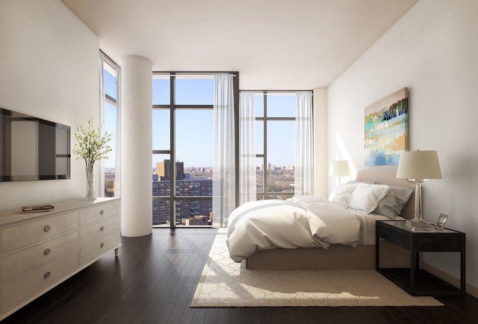 1st image of 10820 71st Ave #9
