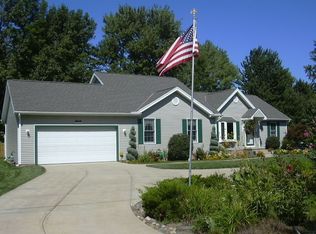 8465 Hendricks Rd, Mentor, OH 44060