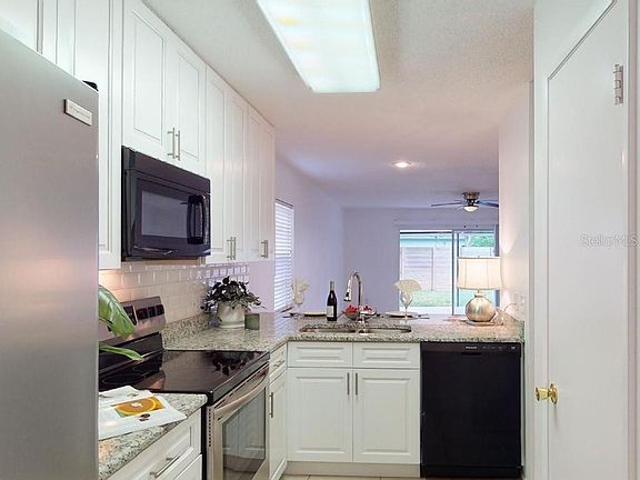 5th image of 4919 Cypress Trace Dr