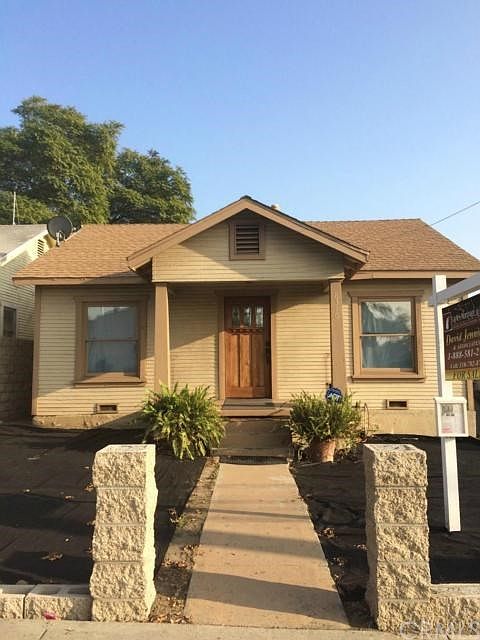 1st image of 8316 Greenleaf Ave