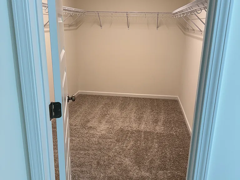 528 Marthas View Way — Photo 15