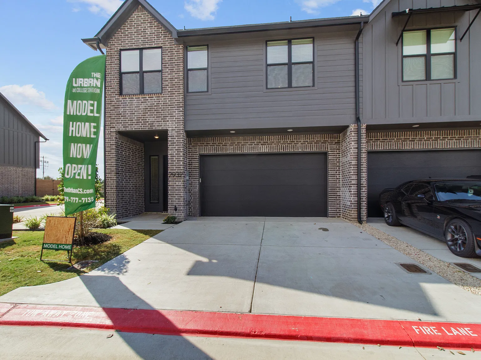 4 bed, 4.5 bath, 1849 sqft, $3,400 — Photo 1