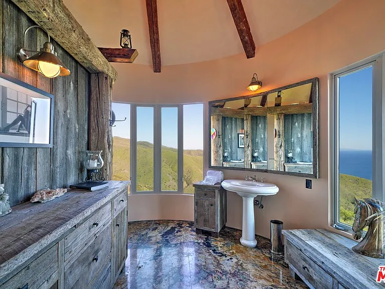 3020 Corral Canyon Rd — Photo 10